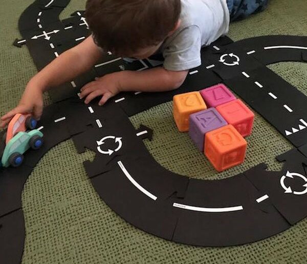 waytoplay waytoplay wegplaten wegdelen rubber rubberen flexibel buiten spelen tuin strand autowegen auto auto's